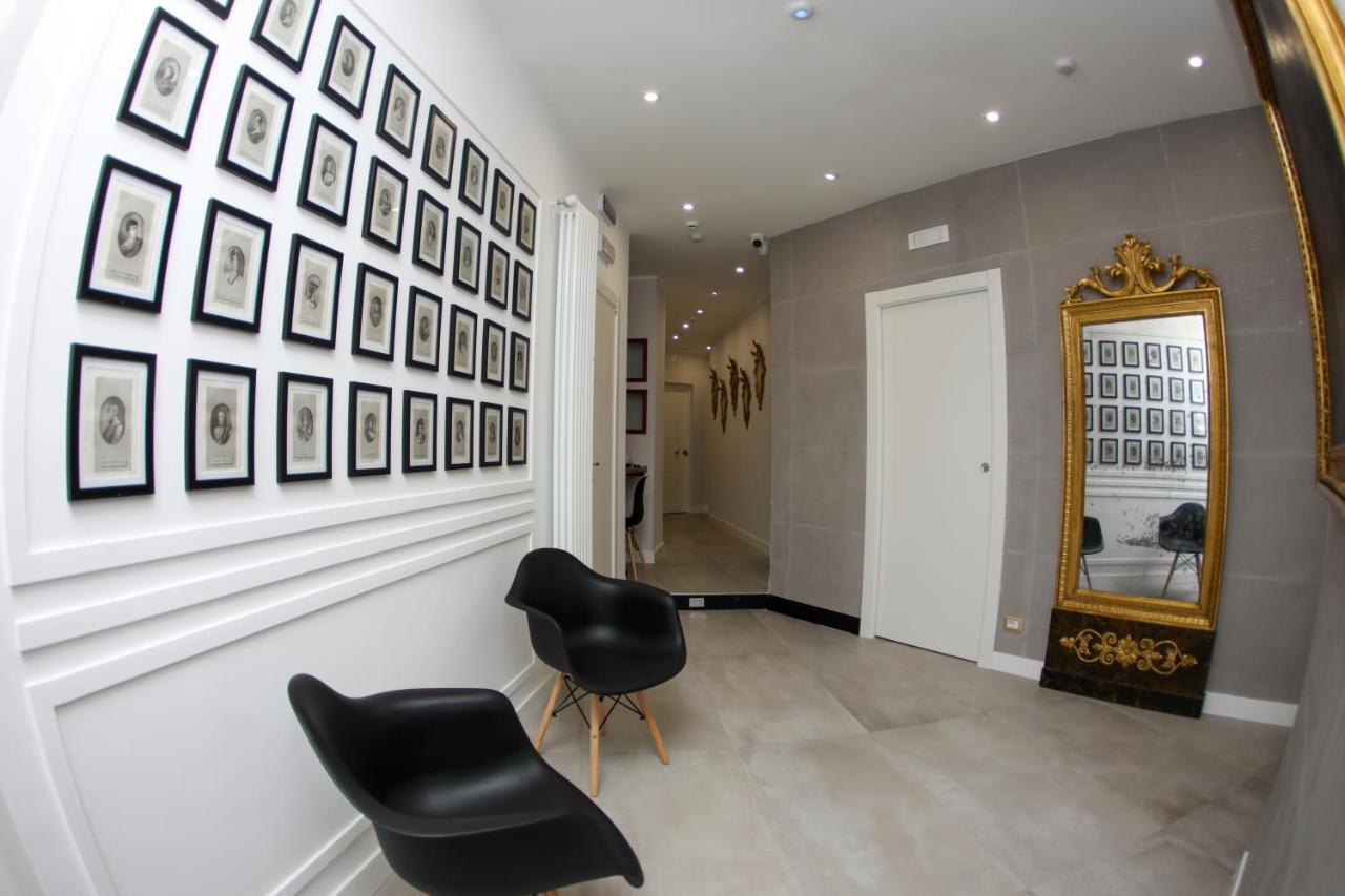 Principessa Isabella Luxury Rooms Σαλέρνο Εξωτερικό φωτογραφία
